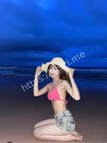 极品校花丑闻