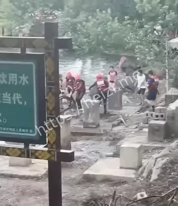 罗泼潭事故